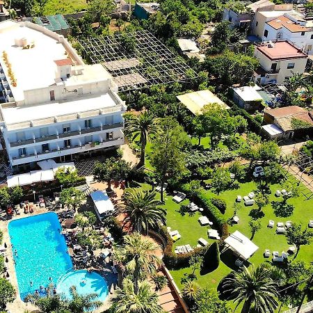 Hotel Alpha Sant'Agnello Exterior foto